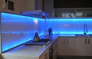 Светодиодная лента для освещения кухни