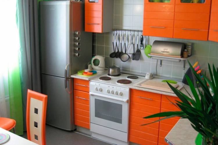 Маленькие Кухни С Холодильником