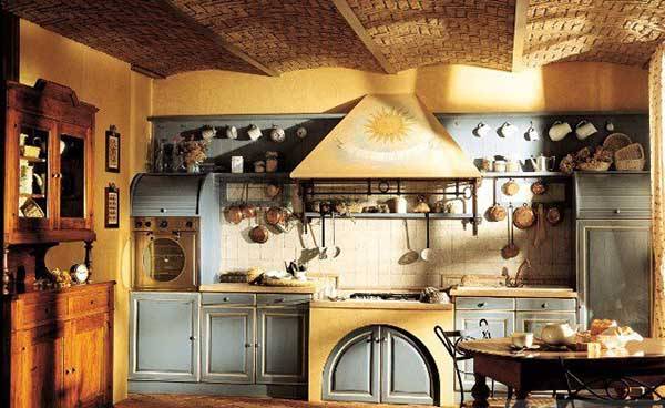 Кухня в старом стиле: 102 фото в интерьере