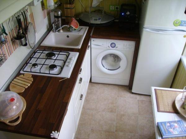 Кухня с холодильником и стиральной машиной: 84 фото дизайна