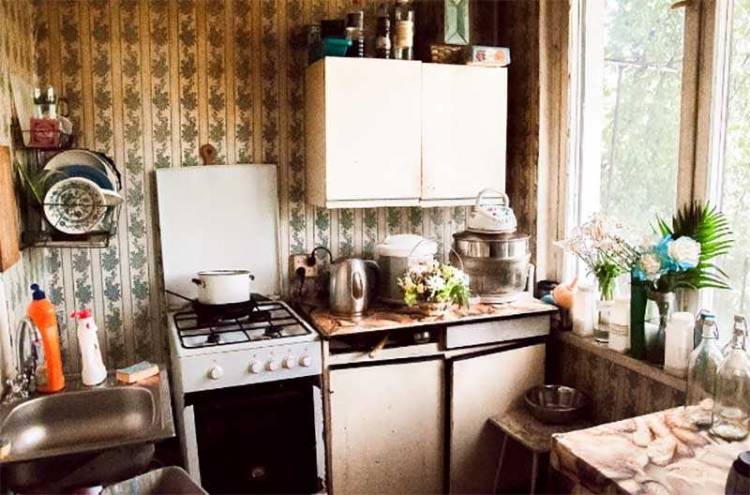 Маленькая кухня в кафе: 108 фото в интерьере