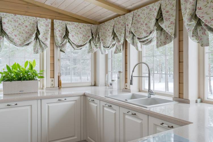 Как выбрать шторы на кухню