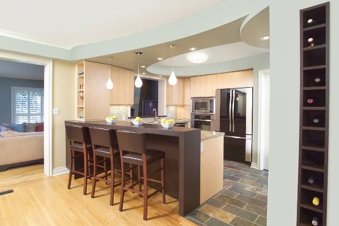 Потолки из гипсокартона для кухни, дизайн двухуровневых и подвесных потолков на маленькую кухню