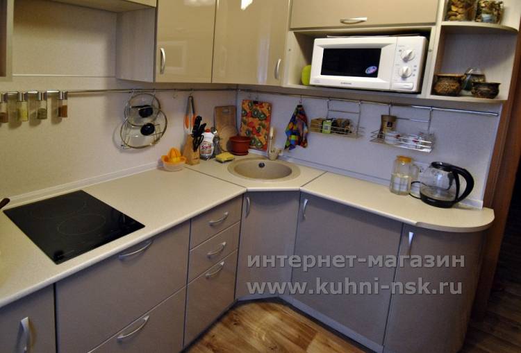 Готовые маленькие угловые кухни для хрущевки: 106 фото дизайна