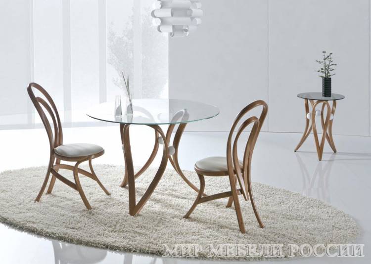 Дизайнерский стеклянный круглый стол круглый Apriori V с основанием из массива дерев