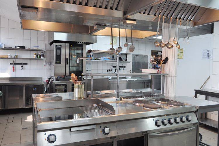 Правила расстановки оборудования на кухнях заведений общественного питания