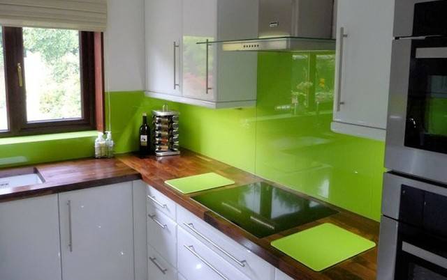 Кухонный фартук крашеный зеленый в Запорожь