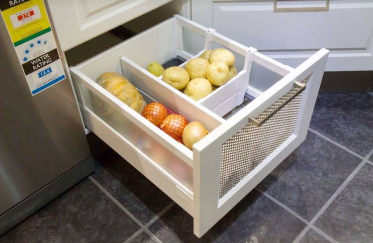 Выдвижные ящики для овощей в кухонном гарнитур