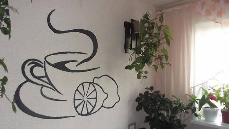 Рисунок на стене на кухне своими руками