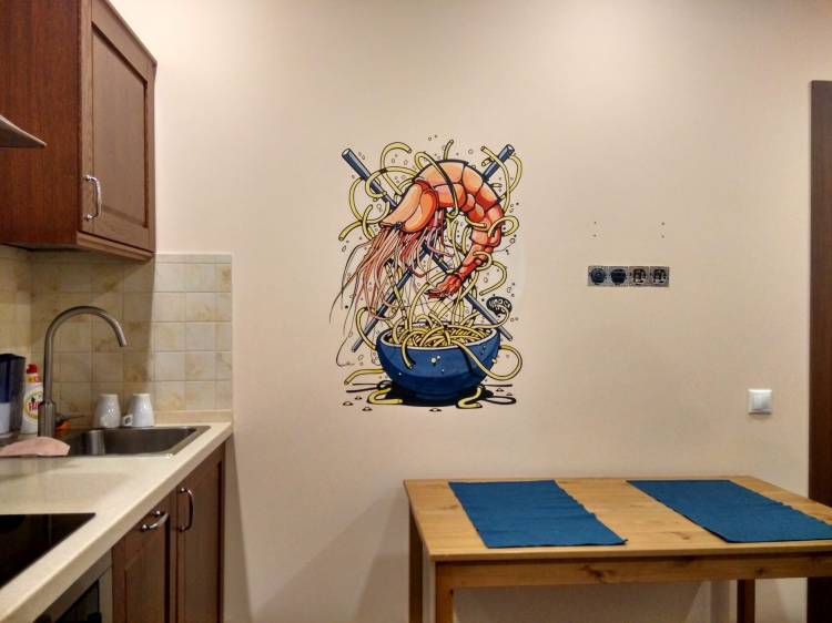 Рисунок на стене в кух