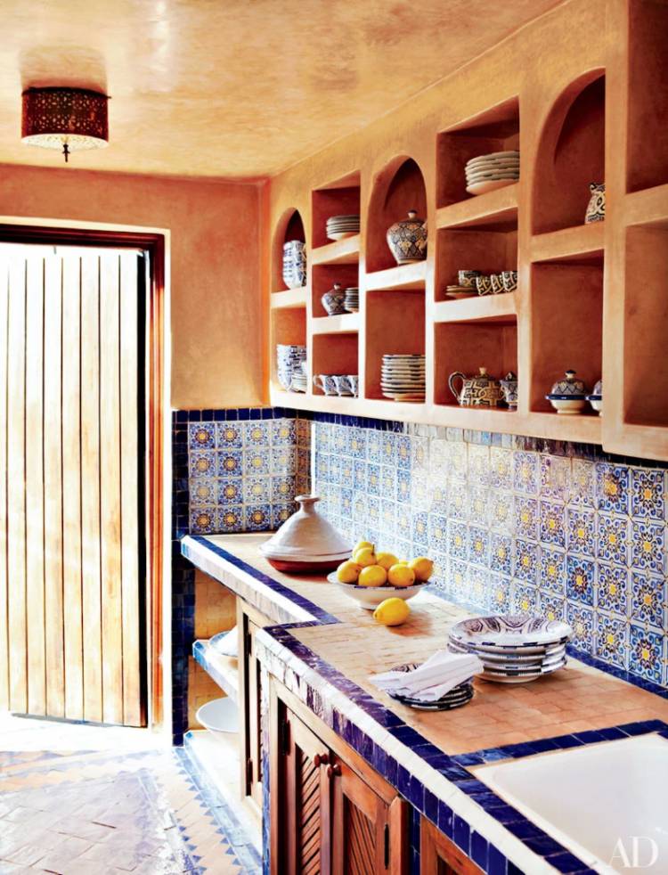 Интерьер кухни в марокканском стиле