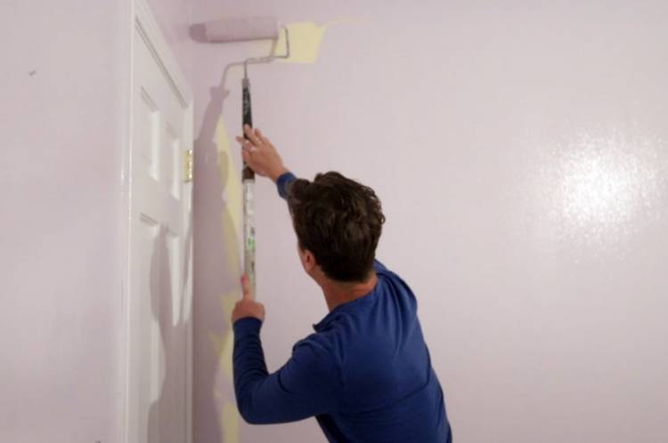 Как покрасить стены в квартире своими руками?