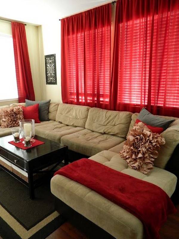 Красные шторы в интерьере кухни, гостиной и других комнат