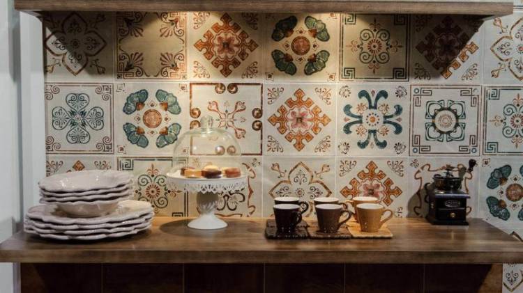 Итальянская плитка для кухни на фартук, пол и стены, лучшие коллекции из Италии