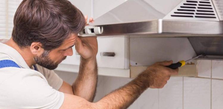 Как уменьшить шум кухонной вытяжки