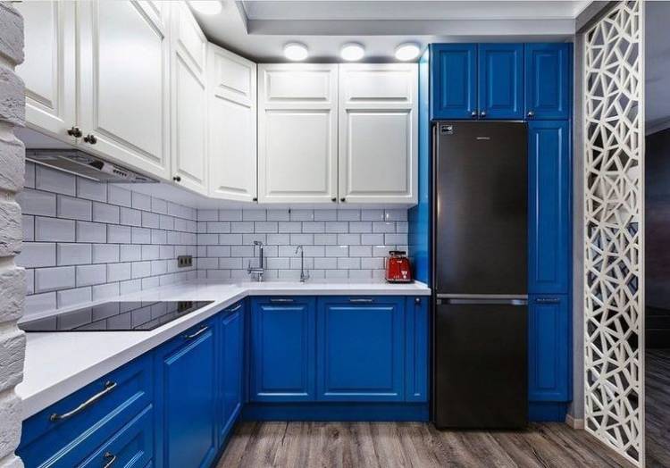 Недорогие бело-синие кухни, бело-синюю кухню дешево от производителя, заказать в Москв