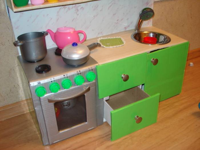 Детская кухня из коробок своими руками