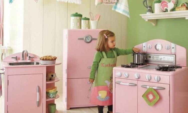 Как сделать кухню для девочки