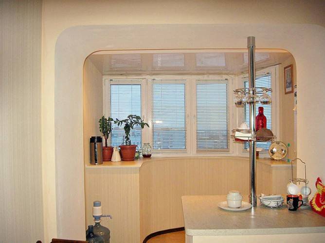 Как совместить кухню с балконом? Порядок работ