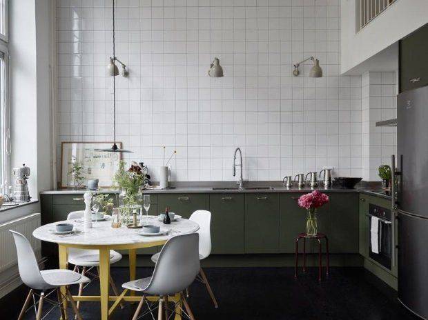 зелёная кухня в скандинавском стиле