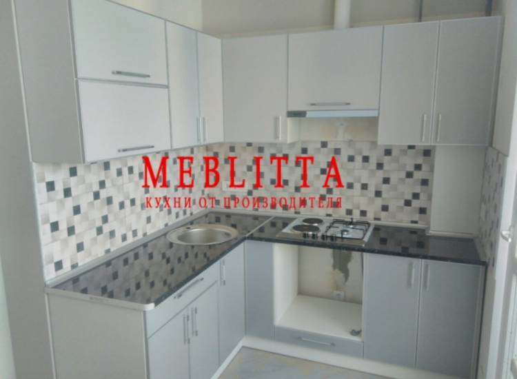 Кухни с фасадами из ЛДСП в алюминиевой рамке (Интернет магазин Meblitta) 0