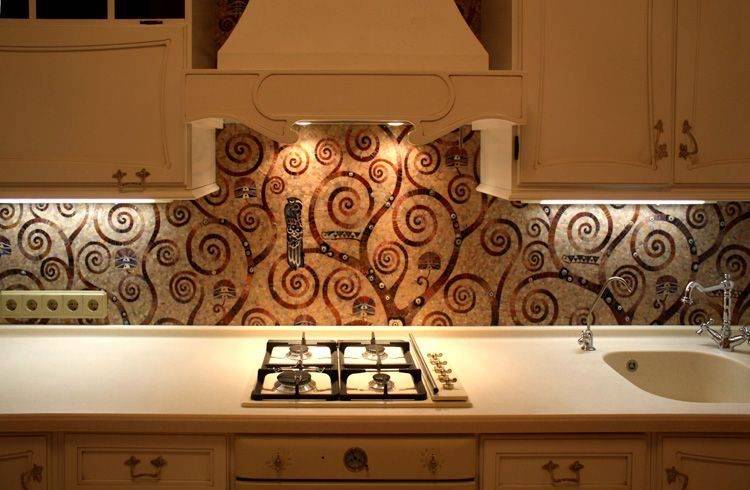 Панно из мозаики на кухню