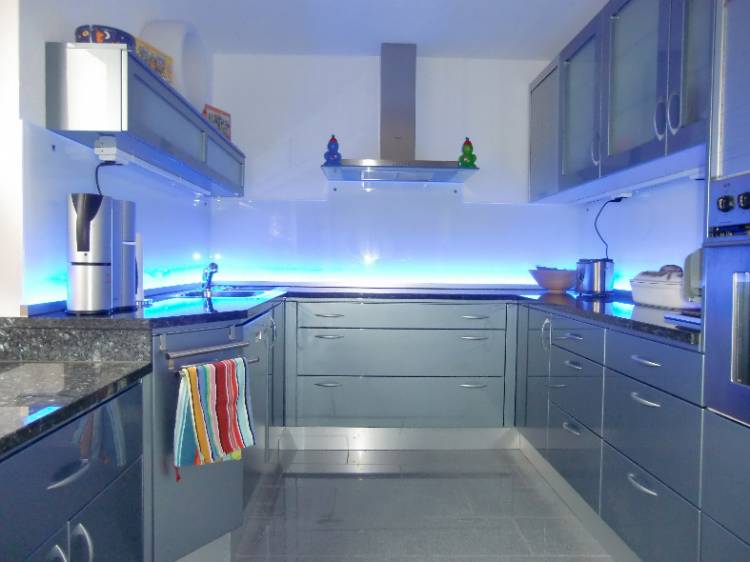 Подсветка кухонного гарнитур