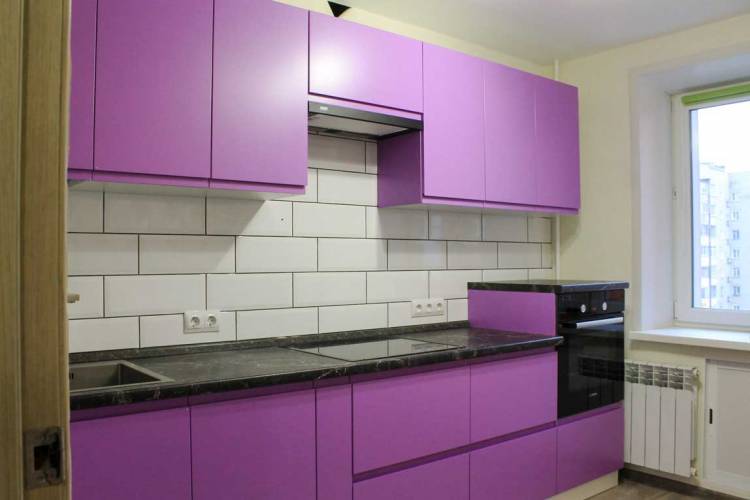 Матовая кухня фиолетового цвета МТ
