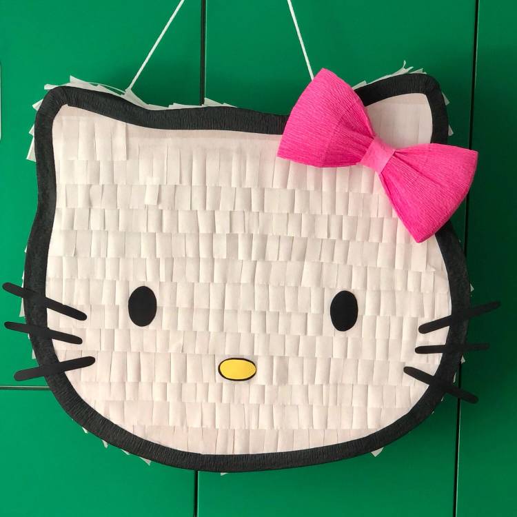Пиньята Hello Kitty в интернет