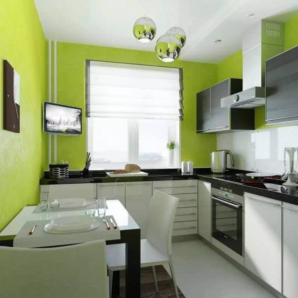 Дизайн интерьера кухни в салатовом цвете с черным, фиолетовым