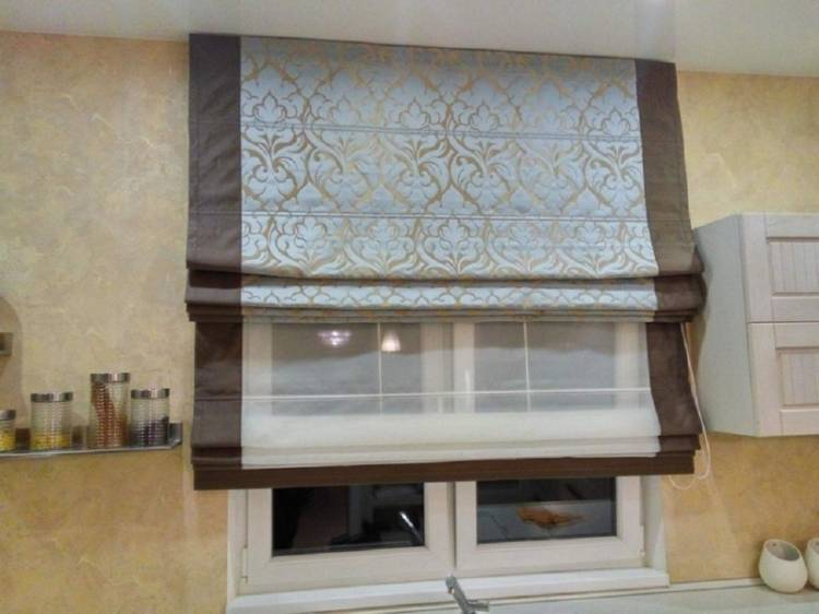 Двойные и двухсторонние шторы на кухню