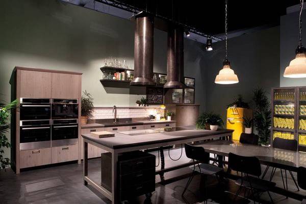 Кухня из металла и дерева: 101 фото дизайна