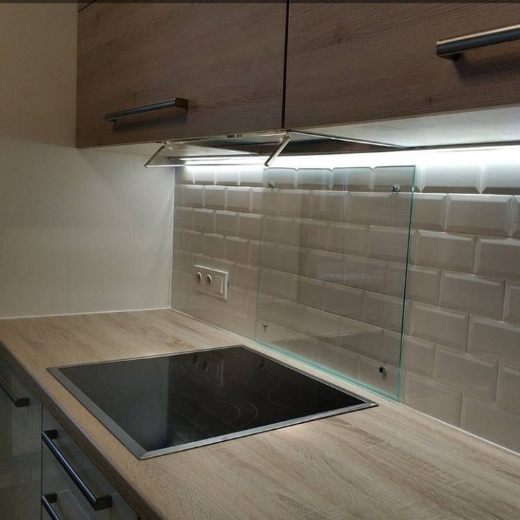 Прозрачный Фартук кухонный на стену панель из закаленного стекл