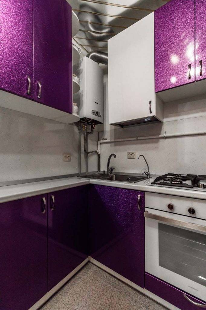 Как скрыть газовый котел на кухне?