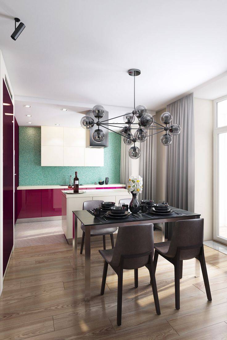 Столовая, совмещённая с гостиной, квартиры, оформленной в современном стиле #люстра #торшеры #посуда #светильник…