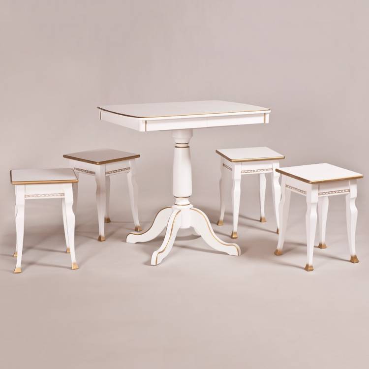 Обеденный стол для кухни из массива дерева «Центр» от