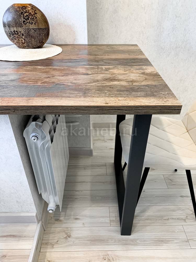 Обеденный стол в стиле лофт из EGGER (двухуровневый) в Томске, фото и