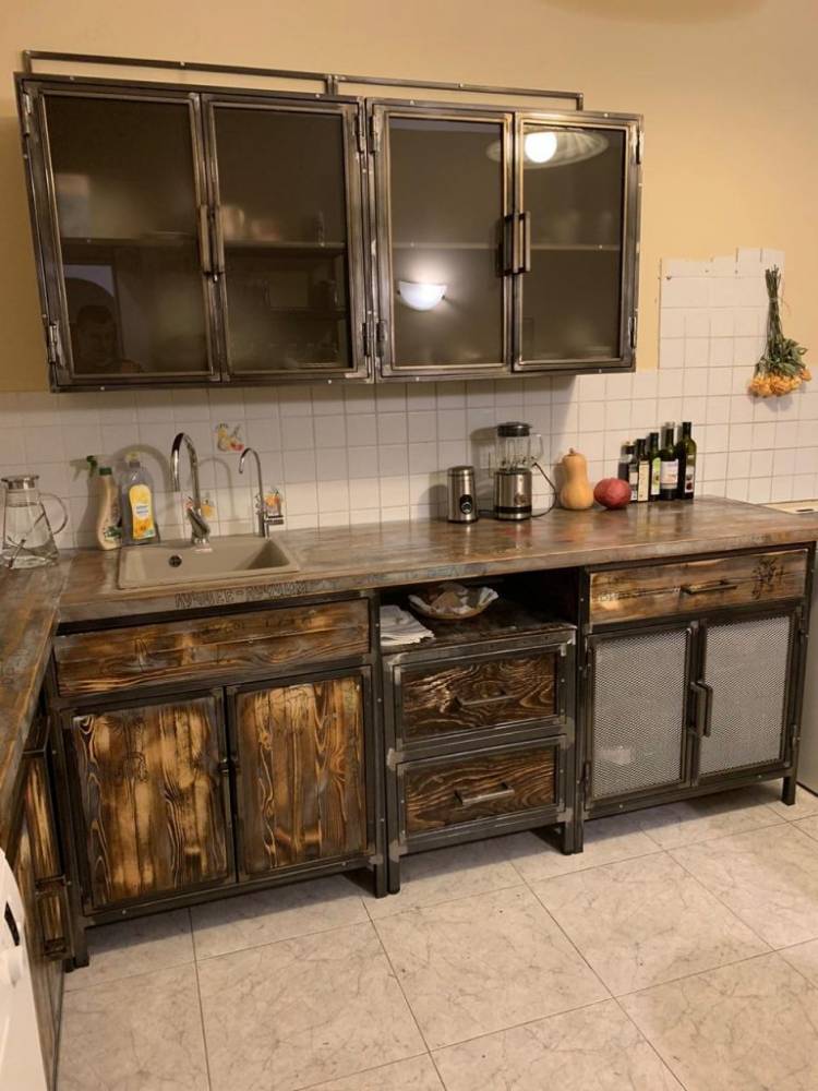 Кухонная мебель в стиле лофт