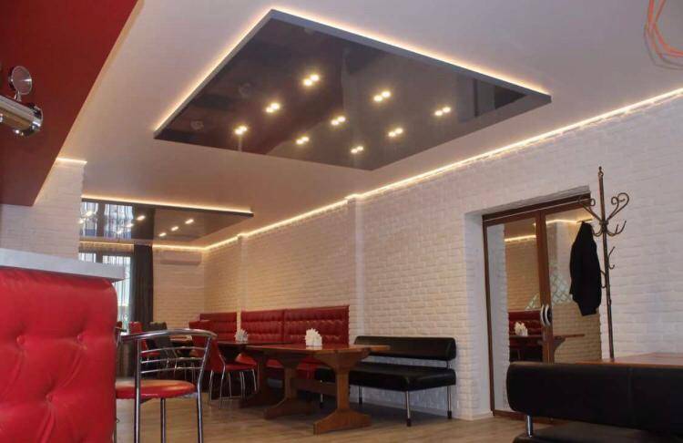 Натяжные потолки для кафе недорого в Казани, заказать натяжной потолок для ресторана с установкой