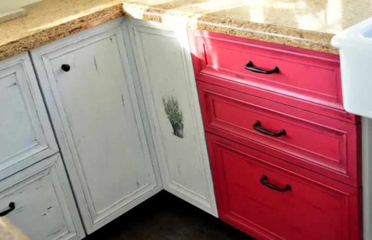 Как перекрасить кухонный гарнитур в другой цвет в домашних условиях
