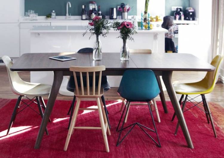 Как подобрать стулья к кухонному столу