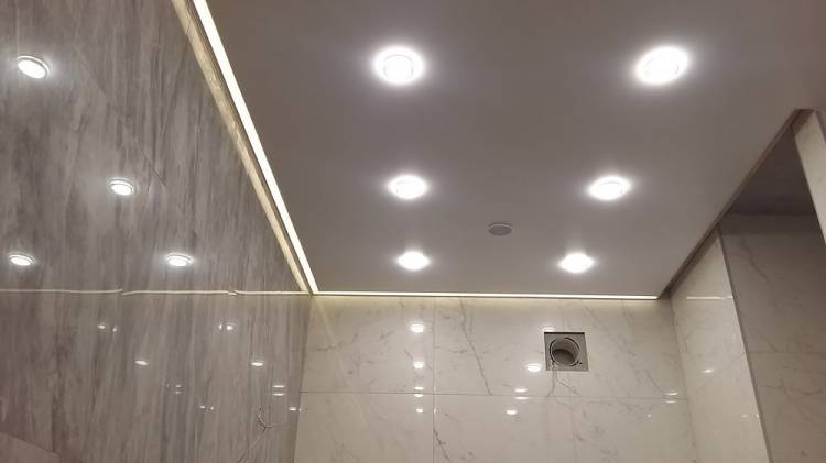 Натяжной потолок со светодиодной подсветкой цена доступная каждому! в Москве и области