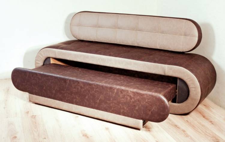 Узкий прямой диван на кухню со спальным местом для малогабаритных квартир