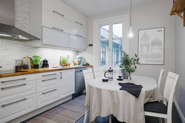 Как оформить интерьер небольшой кухни в скандинавском стиле?