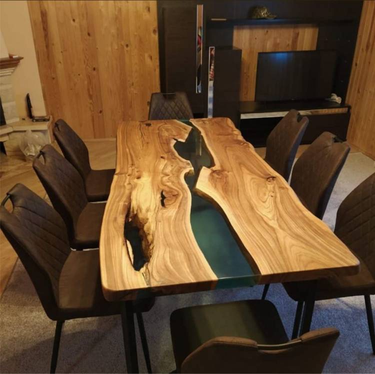 Кухонный стол река из Карагача Господи