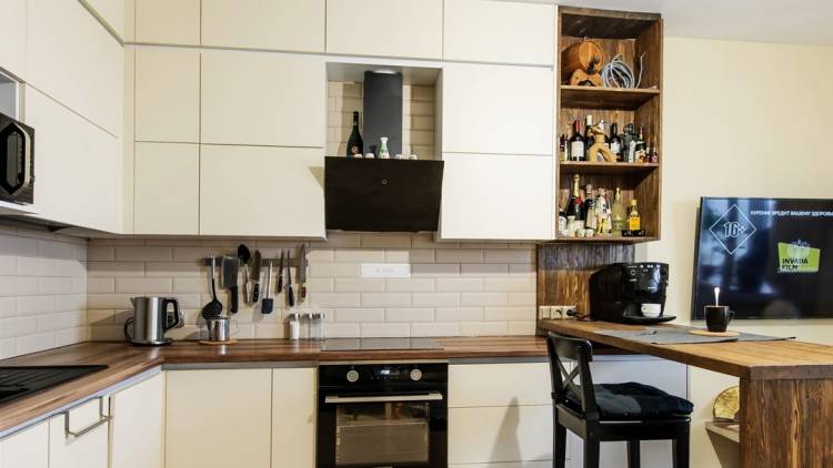 Прямая кухня vs угловая, проблемы малогабаритной квартиры