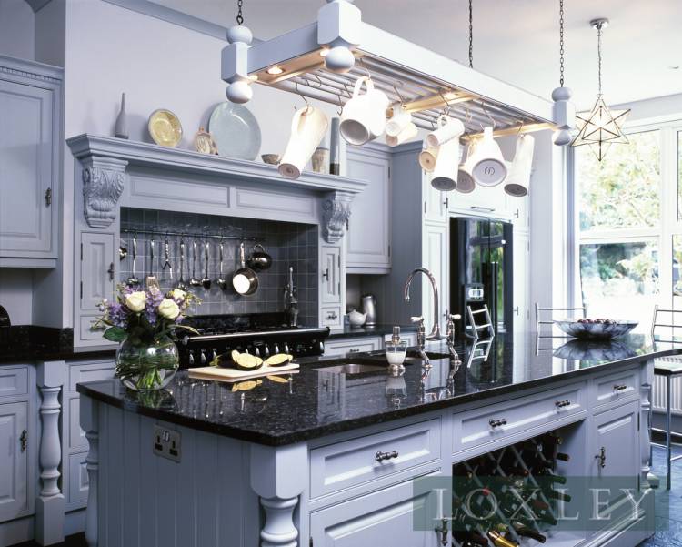 Кухня в викторианском стиле: 84 фото в интерьере