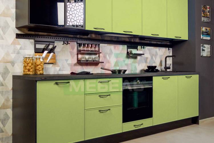 Угловая кухня с фасадами оливкового цвета в наличии