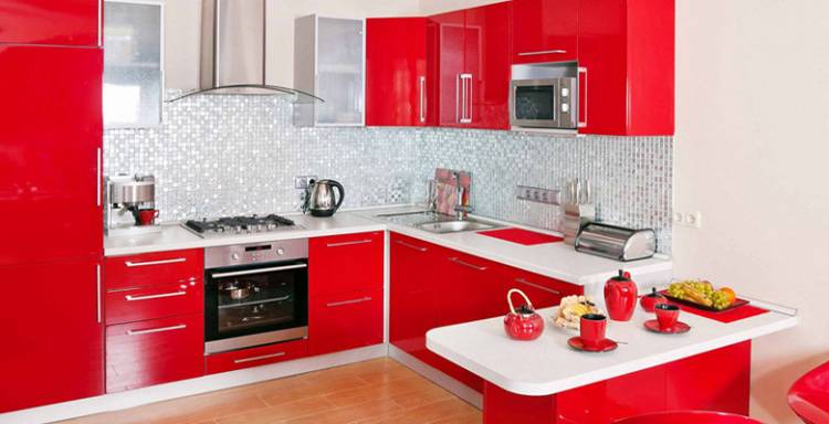 Кухня в красном цвет