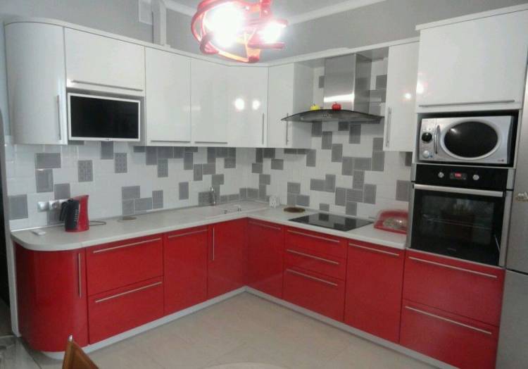 Недорогие красно-белые кухни, красно-белую кухню дешево от производителя, заказать в Москв
